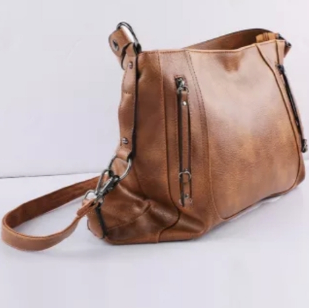 NEW! Vegan leather bag - Picture 2 of 11